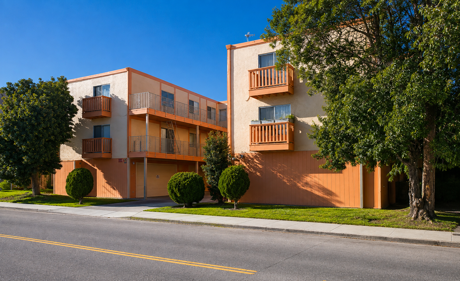 585 Huntington Ave